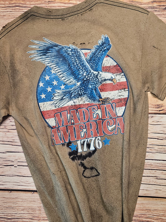 Made in America distressed tee Small