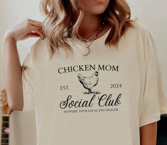 Chicken Mom Screenprint design only